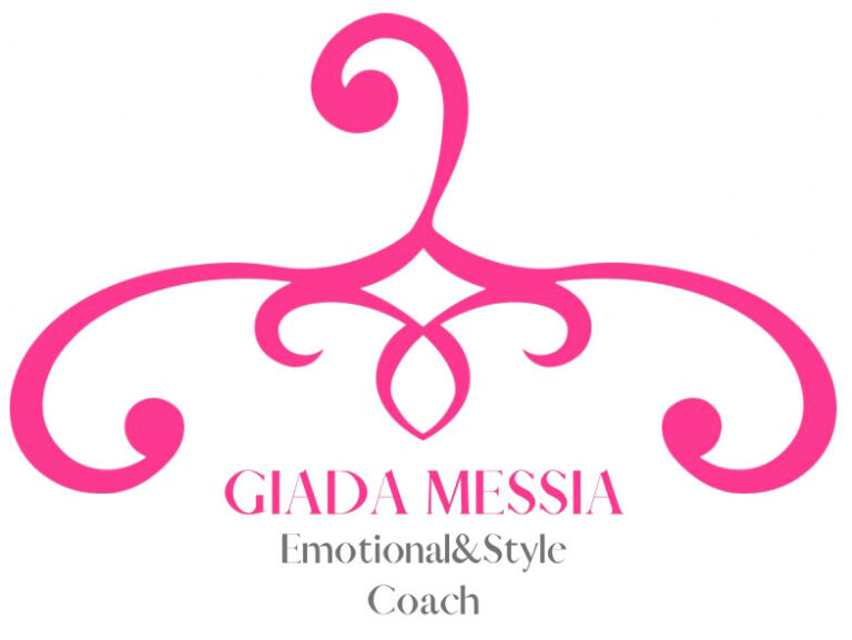 Poi una mattina, ti svegli e stai bene così.. imperfetta, imprecisa, inadeguata, sgualcita ed unica..